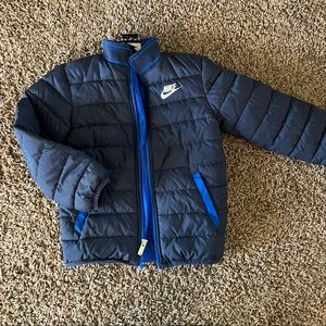 Boys Nike jacket, size M